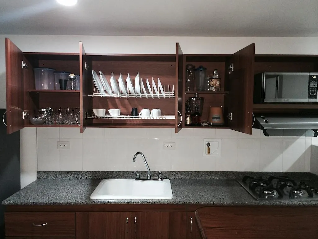 Apartamento Cantabria Medellin Hotel 0*,